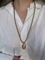 The Lady With Pearls Necklace - Image 2